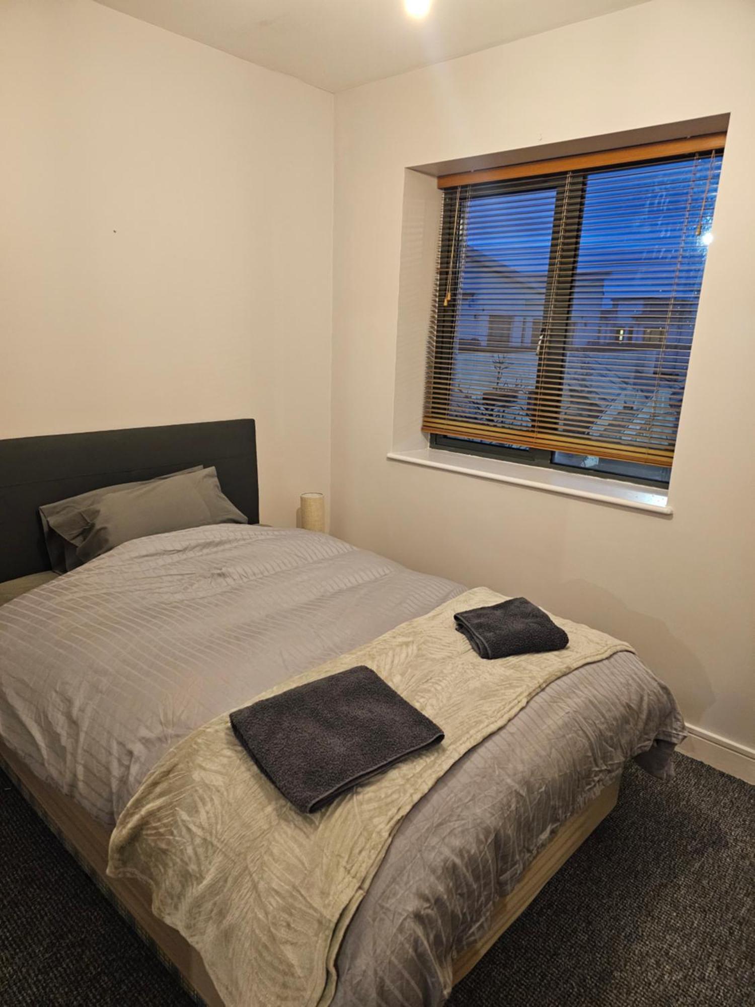 Cozy 2 Bedroom Apartment Kilkenny Exteriör bild